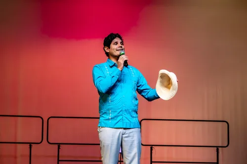 El Gran Crescendo Concert: The Journey of a Song